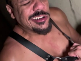 安迪巴西在圣保罗最淫乱派对现场直播 superannuated chinese young white gay porn