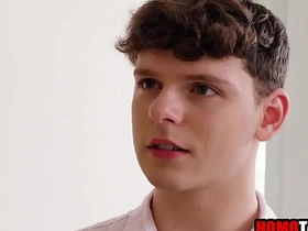 他完全不知道继兄对他有想法 hot hispanic gay porn