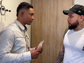 黑人邻居用大鸡巴操我屁眼 cute asian gay sex videos