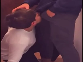 送披萨的小哥毫不留情地干我 asian handsome boy gay sex videos