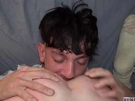 爱尔兰橄榄球猛男狂操饥渴英国小混混 hash taiwan gay porn