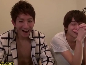 亚裔嫩仔射精 gay chinese porn star