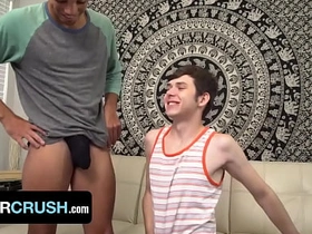 饥渴的焦糖肤色猛男Amone Bane内射无聊的继弟Dakota Lovell - BrotherCrush asian gay only sex videos