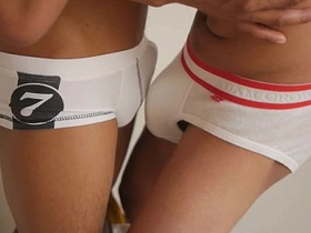 浴室激情性爱 chinese condom gay porn