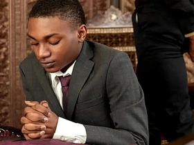 黑人浸信会男孩多米尼克·杨被黑人牧师普林斯·雷恩的大黑屌干了！这小基佬嘴和屁眼都没逃过那根巨屌！ chinese often proles concerning suits delighted porn