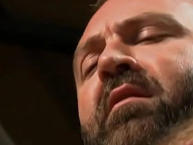 老爹性档案: Cam Curtz被大屌老爹们诱惑征服的狂野之夜 koume japan gay porn