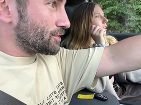 我们在路上捡了个可爱的小鲜肉，和女友一起操了他 new japan gay porn