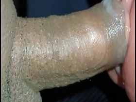 Lipsy：从屄到嘴！阴道内射终结。 chinese gay handjob porn