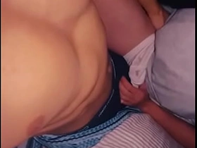 第一次在肌肉邻居家给他口交，最后被他无套内射 hot asian young gay sexual connection videos