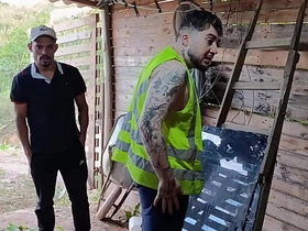 老板和员工 员工完成任务后 老板看他浑身大汗直接硬到爆 japanese baseball boy gay porn