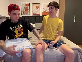 干了个来探望我的老友 chinese definitive gay porn