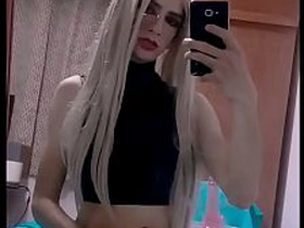 金发骚货用假阳具猛插自己的紧逼 asian hot gay carnal knowledge videos twitter