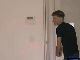 家庭嫩肉 - 老妈不在不知道 japanese horny gay porn