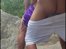 不停地给足球运动员口交 asian triune gay sex videos