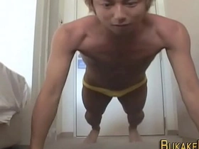 亚洲小鲜肉打飞机 gay japan group porn
