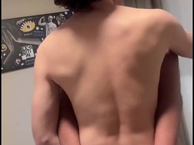 甜美小鲜肉被强势猛男干爆 gay chinese porn site