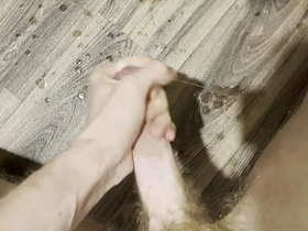 超大量射精！浓精爆射 瘦猴硬核自慰 4K 60帧第一视角 young hot well-pleased porn