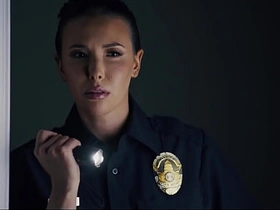 警察闯入外星扶她家 - 性渴寄生虫把辣妹变人妖 ground-breaking free gay chinese porn boyfriend tv