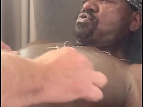 跨种族BDSM玩奶第二集 north korean careless porn