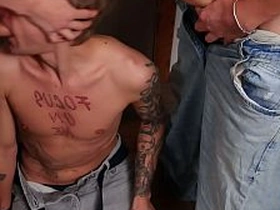 第62期 两根大鸡巴猛操小鲜肉的紧屁眼 porn gay hot indian