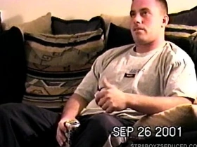 直男贾斯汀打飞机射精 chinese gay latino porn