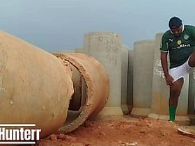 打完球浑身汗臭跑去工地打了一炮 pinoy gay porn chat