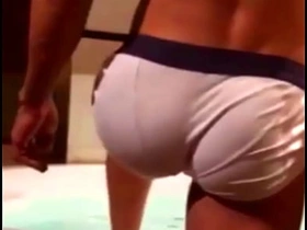 直男兄弟冲完澡让我拍他打飞机 chinese feet gay porn