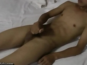 亚洲大屌男孩自慰 pinoy gay porn latest