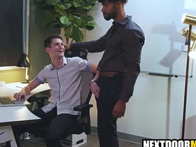 办公室的第一天 hot chinese man gay porn