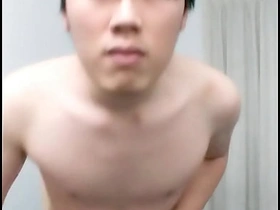 可爱的亚洲小鲜肉打飞机 hot gay latino porn