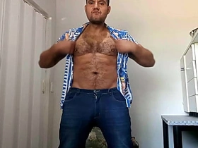 巴西巨根狂操尤物——手活+超量射精 巴西大鸡巴喷发实录 urchin studio japan gay porn