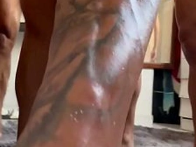 基佬夫妻跟骚货Maloka乱搞 taiwan gay couple porn