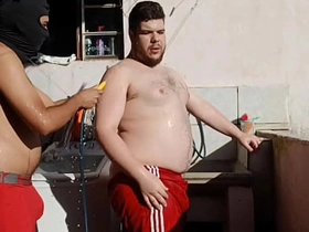 马洛卡在屋顶上干小胖子 - 第一部分 RED和SHEER完整版 asian chinese happy-go-lucky porn