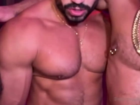 肥佬群P狂欢 gay porn cmnm chinese