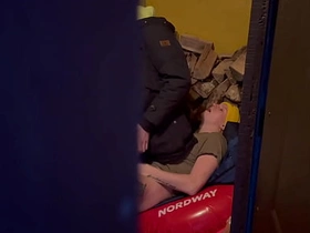 继父偷看继子和他男友躲起来做爱 jin japan gay porn