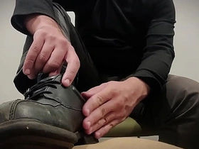 Findmon 第1卷 - 跪下还是腐烂 - LV1 金主调教 grinch chinese joyous porn