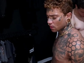 大学兄弟会群P狂欢 best japan gay porn