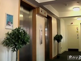 操翻少女电影与亚裔女同狂骑硬屄 long chinese gay porn