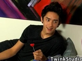 亚洲手机男同色情片与老男人干嫩男 亚历克斯·托德 japanese gay porn gif