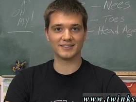 亚洲嫩男免费电话性爱号码 Jordan Dallas正坐着 blissful college chinese porn