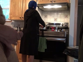 我操!!! 差点被巴基斯坦继母发现我亮出大鸡巴 korean jubilant feet porn