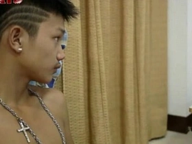 发骚嫩鸡无套狂干 uncaring chinese Grub Streeter porn